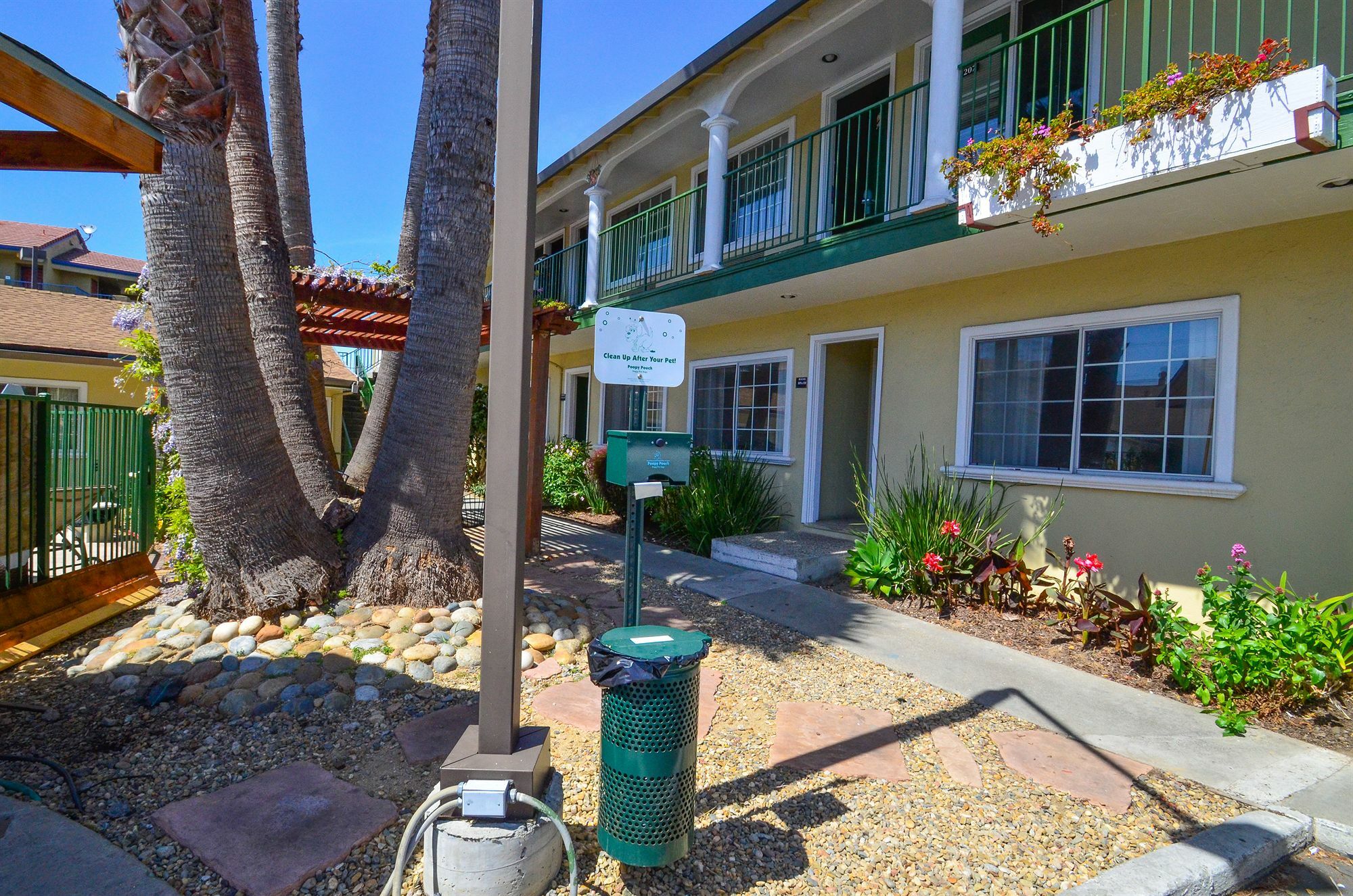 Bay Front Inn Santa Cruz Exterior photo